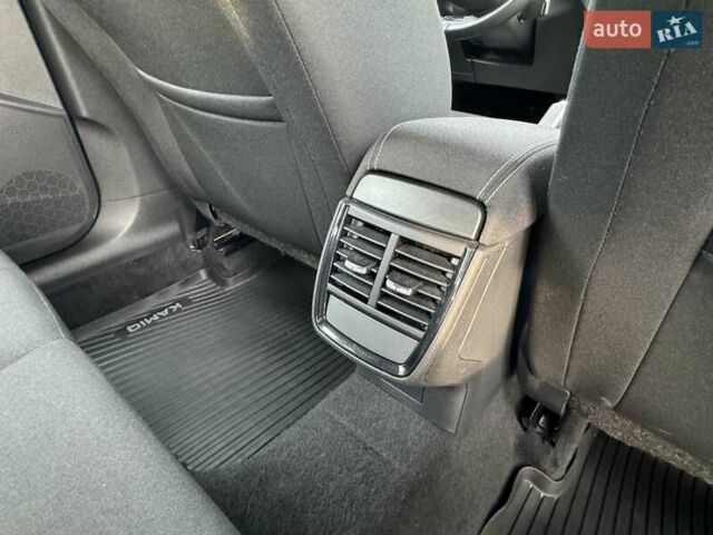 Синий Шкода KAMIQ, объемом двигателя 1.6 л и пробегом 56 тыс. км за 19500 $, фото 77 на Automoto.ua