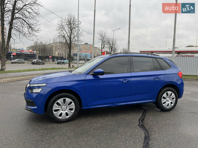 Синий Шкода KAMIQ, объемом двигателя 1.6 л и пробегом 162 тыс. км за 13500 $, фото 3 на Automoto.ua