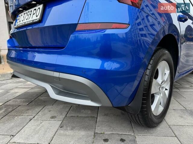 Синий Шкода KAMIQ, объемом двигателя 1.6 л и пробегом 26 тыс. км за 21500 $, фото 13 на Automoto.ua