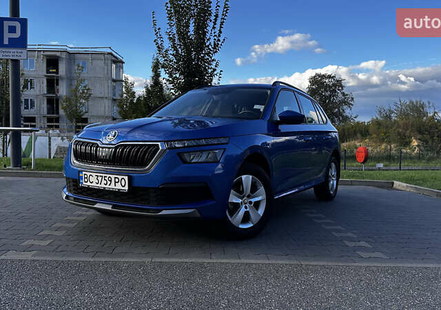 Синій Шкода KAMIQ, об'ємом двигуна 1.6 л та пробігом 25 тис. км за 21000 $, фото 1 на Automoto.ua