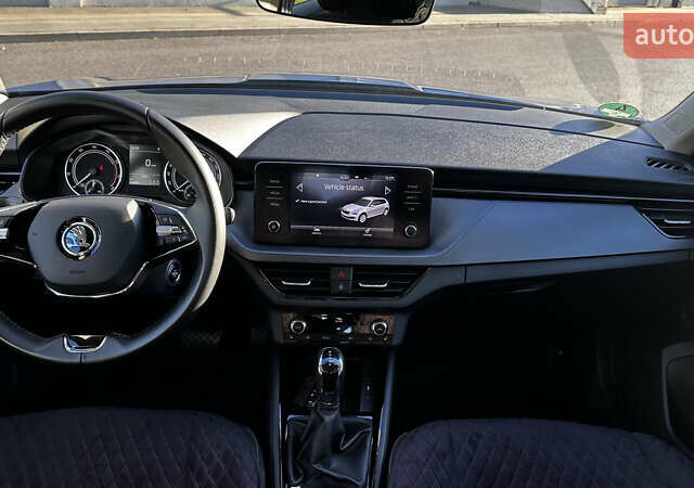 Синій Шкода KAMIQ, об'ємом двигуна 1.6 л та пробігом 25 тис. км за 21000 $, фото 11 на Automoto.ua