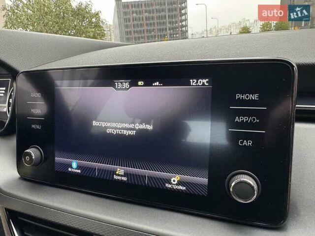 Синий Шкода KAMIQ, объемом двигателя 1.6 л и пробегом 25 тыс. км за 21400 $, фото 20 на Automoto.ua