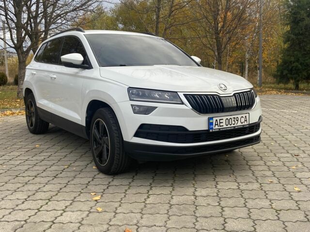 Белый Шкода Karoq, объемом двигателя 1.4 л и пробегом 39 тыс. км за 24900 $, фото 7 на Automoto.ua