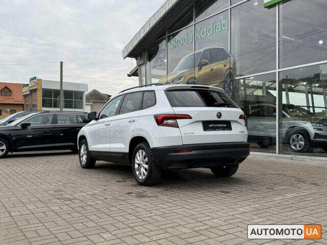 Шкода Karoq 2018 у Києві на Automoto.ua Білий Шкода Karoq, об'ємом двигуна 1.5 л та пробігом 94 тис. км за 18800 $, фото 2 на Automoto.ua