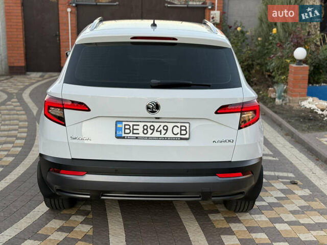 Белый Шкода Karoq, объемом двигателя 1.5 л и пробегом 112 тыс. км за 19800 $, фото 11 на Automoto.ua