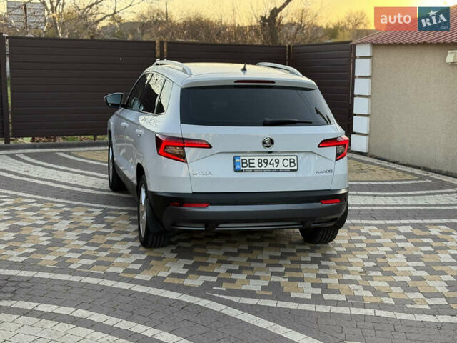Белый Шкода Karoq, объемом двигателя 1.5 л и пробегом 112 тыс. км за 19800 $, фото 28 на Automoto.ua