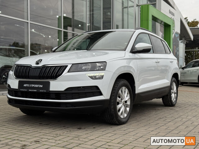 Шкода Karoq 2018 у Києві на Automoto.ua Білий Шкода Karoq, об'ємом двигуна 1.5 л та пробігом 94 тис. км за 18800 $, фото 9 на Automoto.ua