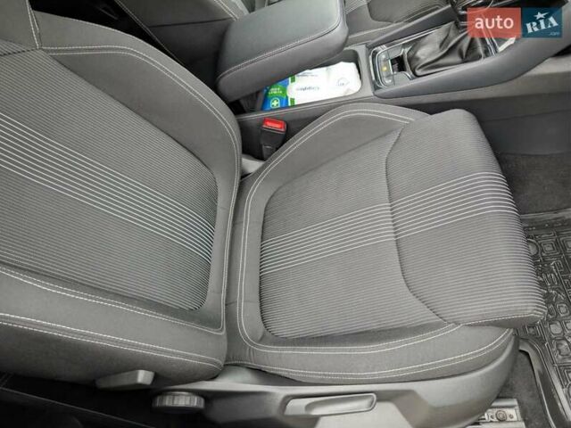 Белый Шкода Karoq, объемом двигателя 1.5 л и пробегом 108 тыс. км за 23500 $, фото 14 на Automoto.ua