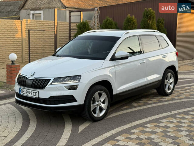 Белый Шкода Karoq, объемом двигателя 1.5 л и пробегом 112 тыс. км за 19800 $, фото 16 на Automoto.ua