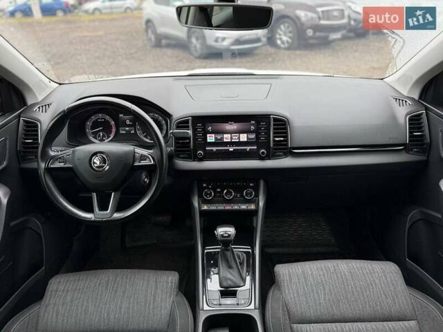 Белый Шкода Karoq, объемом двигателя 1.5 л и пробегом 117 тыс. км за 18990 $, фото 27 на Automoto.ua