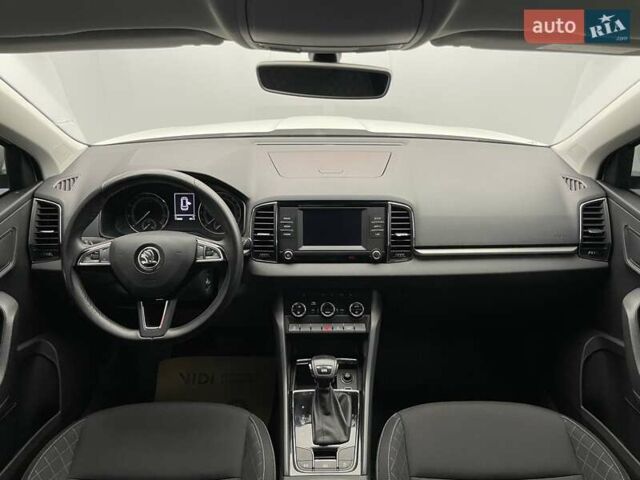 Белый Шкода Karoq, объемом двигателя 1.5 л и пробегом 116 тыс. км за 20872 $, фото 8 на Automoto.ua