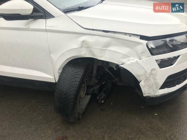 Білий Шкода Karoq, об'ємом двигуна 1.4 л та пробігом 189 тис. км за 15000 $, фото 6 на Automoto.ua