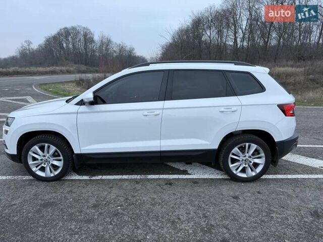 Білий Шкода Karoq, об'ємом двигуна 1.4 л та пробігом 180 тис. км за 18500 $, фото 3 на Automoto.ua