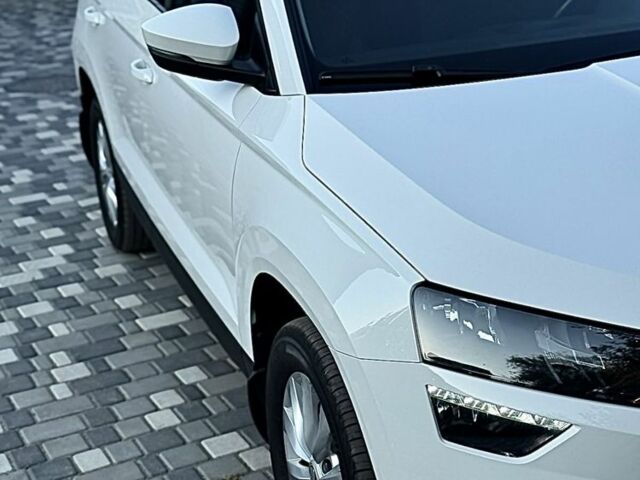 Білий Шкода Karoq, об'ємом двигуна 1.4 л та пробігом 109 тис. км за 20900 $, фото 11 на Automoto.ua