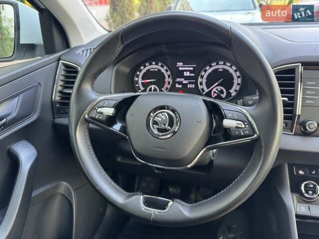 Шкода Karoq 2021 в Киеве на Automoto.ua Белый Шкода Karoq, объемом двигателя 1.97 л и пробегом 78 тыс. км за 22000 $, фото 25 на Automoto.ua