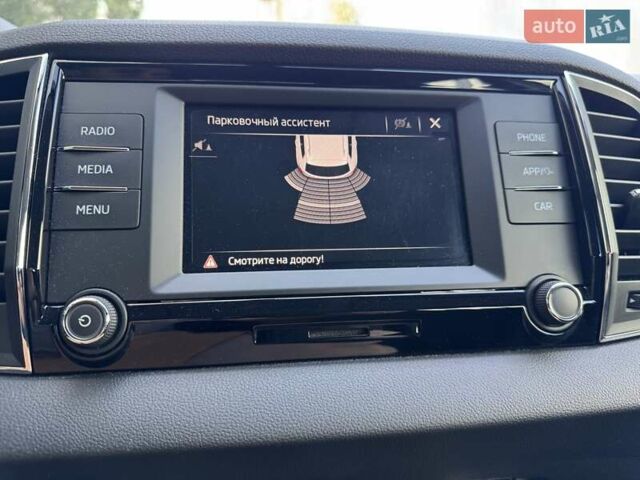 Шкода Karoq 2021 в Киеве на Automoto.ua Белый Шкода Karoq, объемом двигателя 1.97 л и пробегом 78 тыс. км за 22000 $, фото 26 на Automoto.ua