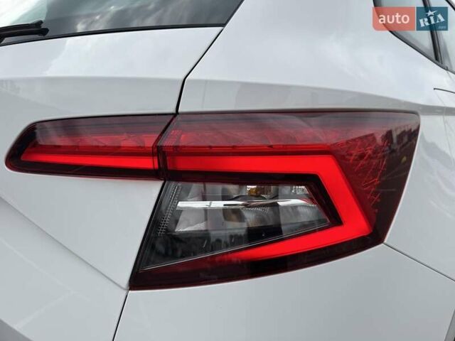 Шкода Karoq 2021 в Киеве на Automoto.ua Белый Шкода Karoq, объемом двигателя 1.97 л и пробегом 78 тыс. км за 22000 $, фото 4 на Automoto.ua