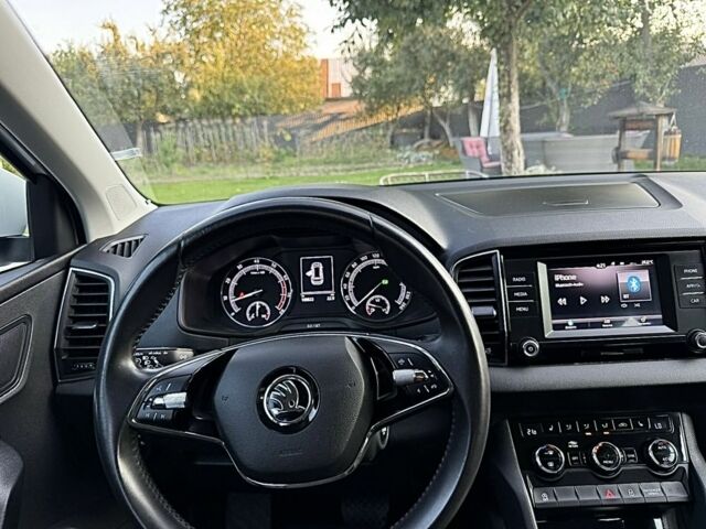 Білий Шкода Karoq, об'ємом двигуна 1.4 л та пробігом 109 тис. км за 20900 $, фото 1 на Automoto.ua