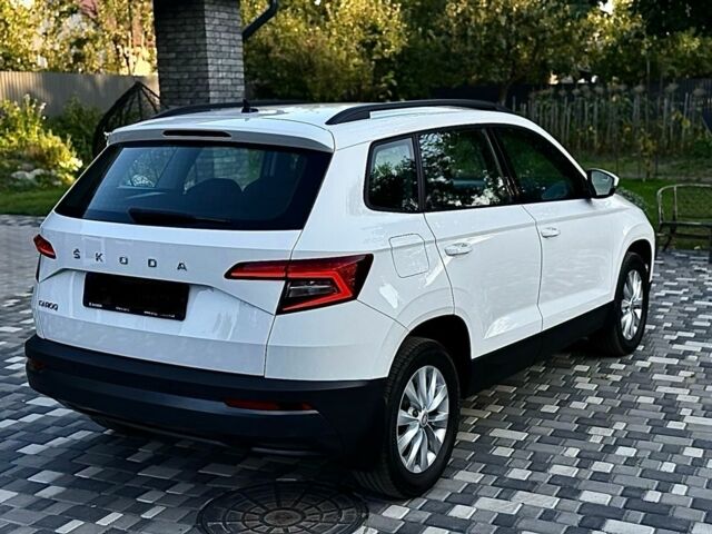 Білий Шкода Karoq, об'ємом двигуна 1.4 л та пробігом 109 тис. км за 20900 $, фото 8 на Automoto.ua
