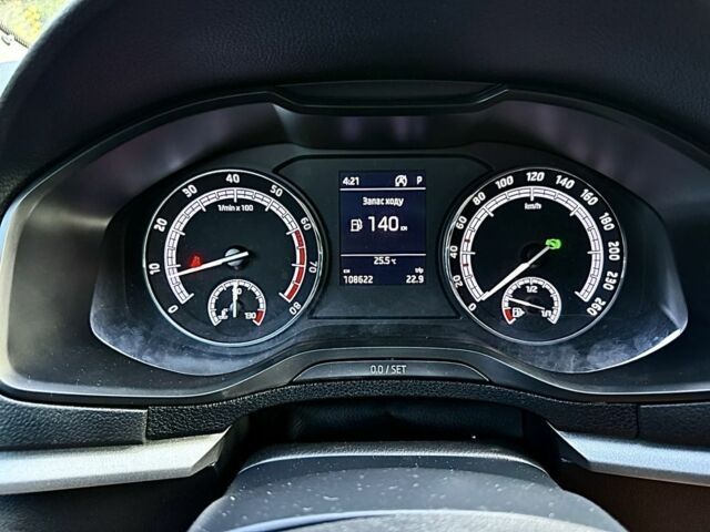 Білий Шкода Karoq, об'ємом двигуна 1.4 л та пробігом 109 тис. км за 20900 $, фото 14 на Automoto.ua