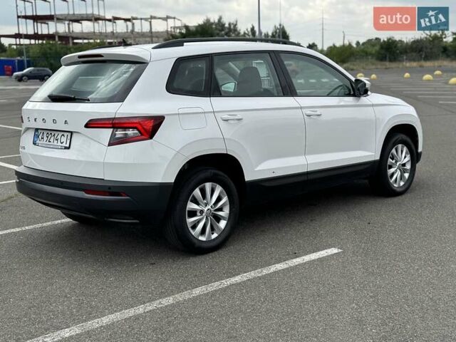 Шкода Karoq 2021 в Киеве на Automoto.ua Белый Шкода Karoq, объемом двигателя 1.97 л и пробегом 78 тыс. км за 22000 $, фото 5 на Automoto.ua