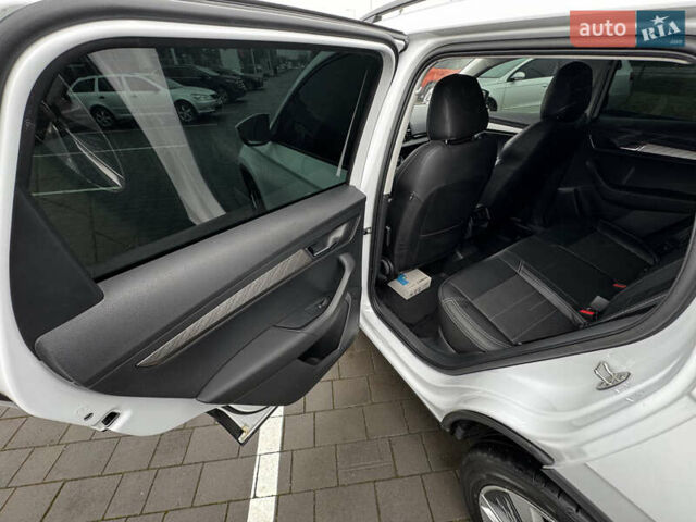 Білий Шкода Karoq, об'ємом двигуна 1.4 л та пробігом 68 тис. км за 24450 $, фото 45 на Automoto.ua