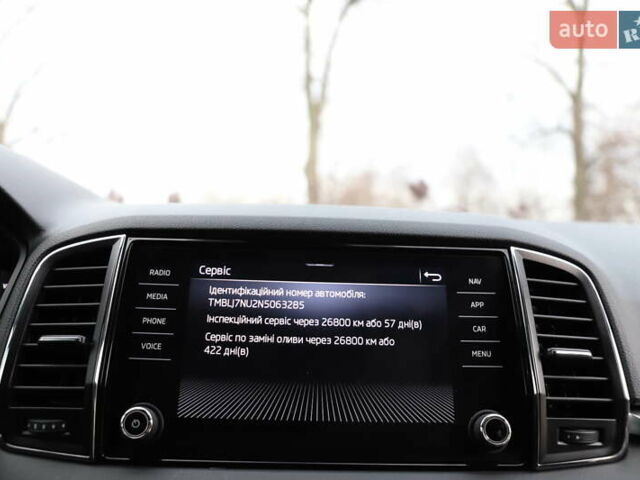 Білий Шкода Karoq, об'ємом двигуна 2 л та пробігом 88 тис. км за 29800 $, фото 115 на Automoto.ua