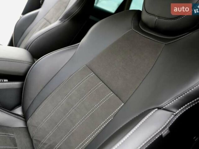 Білий Шкода Karoq, об'ємом двигуна 2 л та пробігом 88 тис. км за 29800 $, фото 68 на Automoto.ua