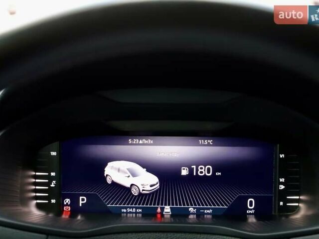 Білий Шкода Karoq, об'ємом двигуна 2 л та пробігом 88 тис. км за 29800 $, фото 108 на Automoto.ua