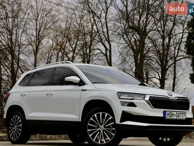 Білий Шкода Karoq, об'ємом двигуна 2 л та пробігом 88 тис. км за 29800 $, фото 39 на Automoto.ua