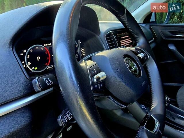 Белый Шкода Karoq, объемом двигателя 2 л и пробегом 88 тыс. км за 28900 $, фото 20 на Automoto.ua