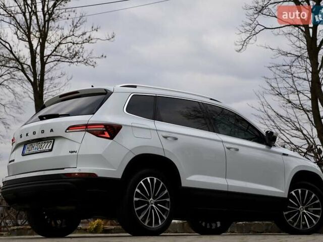 Білий Шкода Karoq, об'ємом двигуна 2 л та пробігом 88 тис. км за 29800 $, фото 53 на Automoto.ua