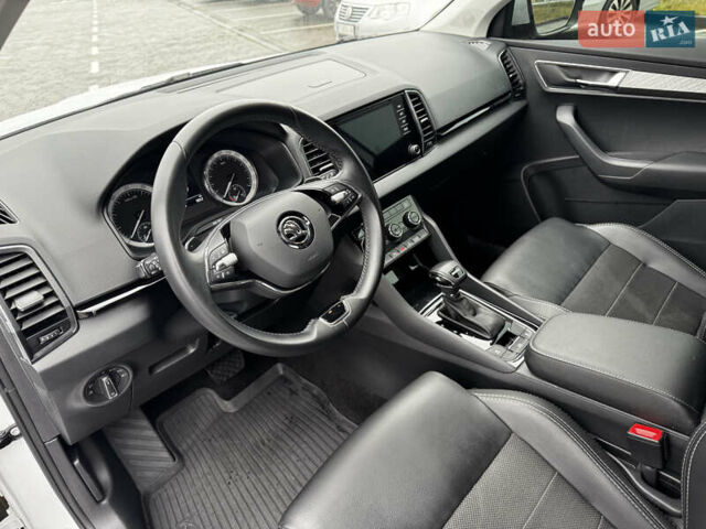 Білий Шкода Karoq, об'ємом двигуна 1.4 л та пробігом 68 тис. км за 24450 $, фото 29 на Automoto.ua