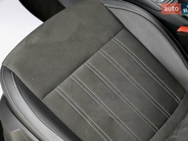 Білий Шкода Karoq, об'ємом двигуна 2 л та пробігом 88 тис. км за 29800 $, фото 72 на Automoto.ua