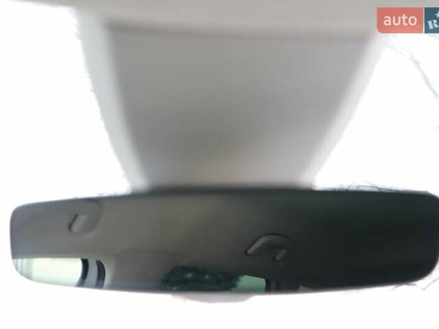 Білий Шкода Karoq, об'ємом двигуна 2 л та пробігом 88 тис. км за 29800 $, фото 124 на Automoto.ua