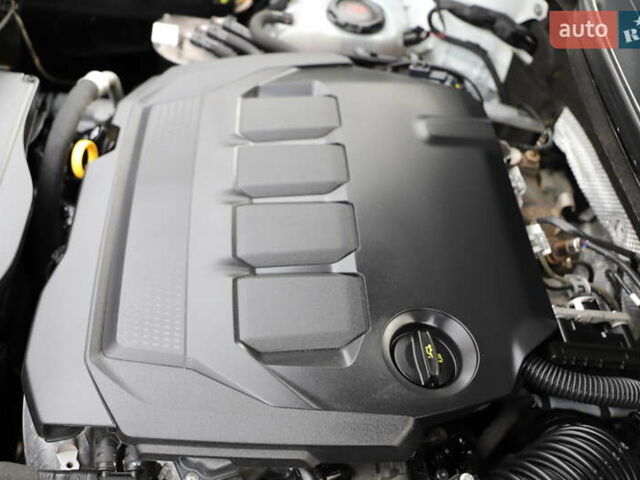 Білий Шкода Karoq, об'ємом двигуна 2 л та пробігом 88 тис. км за 29800 $, фото 129 на Automoto.ua