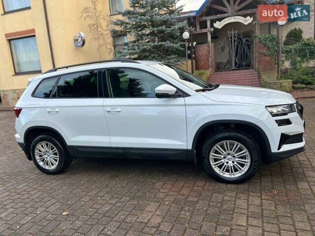 Білий Шкода Karoq, об'ємом двигуна 1.4 л та пробігом 41 тис. км за 27300 $, фото 9 на Automoto.ua