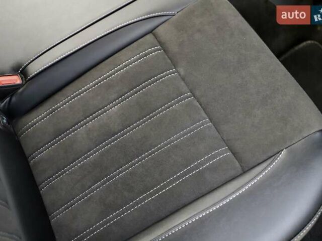 Білий Шкода Karoq, об'ємом двигуна 2 л та пробігом 88 тис. км за 29800 $, фото 102 на Automoto.ua