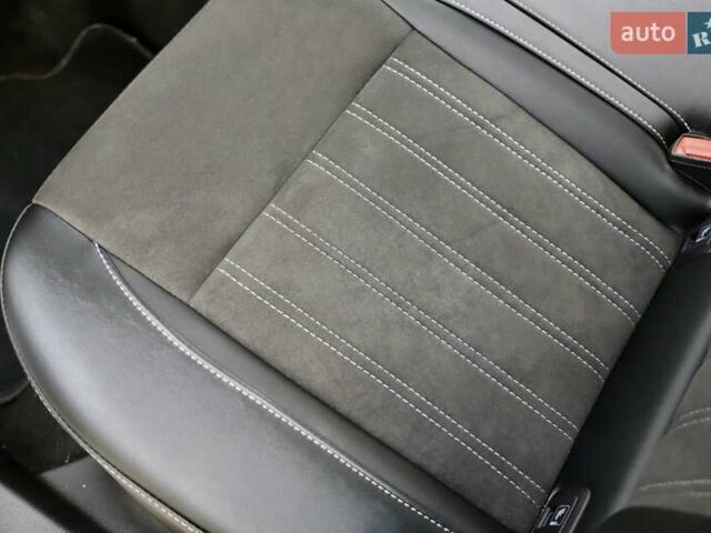 Білий Шкода Karoq, об'ємом двигуна 2 л та пробігом 88 тис. км за 29800 $, фото 98 на Automoto.ua