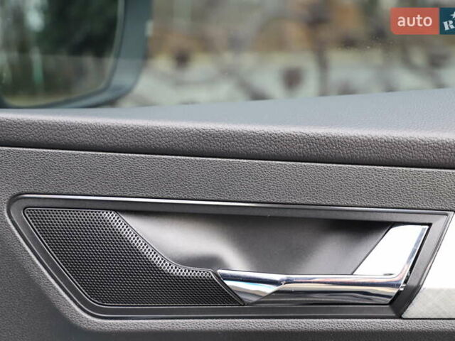 Білий Шкода Karoq, об'ємом двигуна 2 л та пробігом 88 тис. км за 29800 $, фото 96 на Automoto.ua