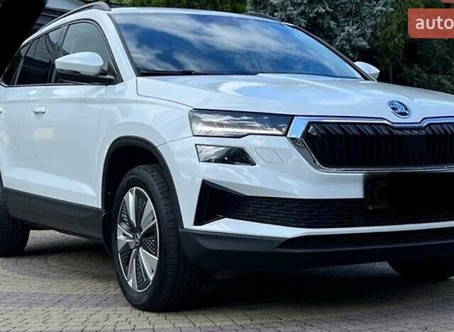 Білий Шкода Karoq, об'ємом двигуна 1.4 л та пробігом 41 тис. км за 27300 $, фото 5 на Automoto.ua