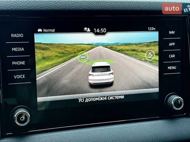 Білий Шкода Karoq, об'ємом двигуна 1.4 л та пробігом 23 тис. км за 27800 $, фото 76 на Automoto.ua