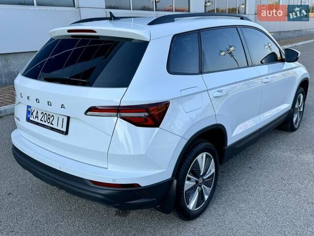 Білий Шкода Karoq, об'ємом двигуна 1.4 л та пробігом 23 тис. км за 27800 $, фото 11 на Automoto.ua