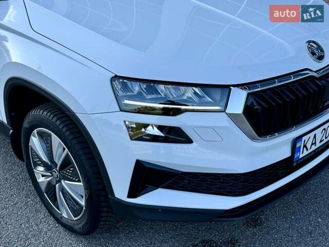 Білий Шкода Karoq, об'ємом двигуна 1.4 л та пробігом 23 тис. км за 27800 $, фото 33 на Automoto.ua