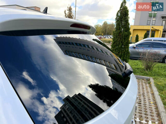 Белый Шкода Karoq, объемом двигателя 1.4 л и пробегом 22 тыс. км за 29600 $, фото 14 на Automoto.ua