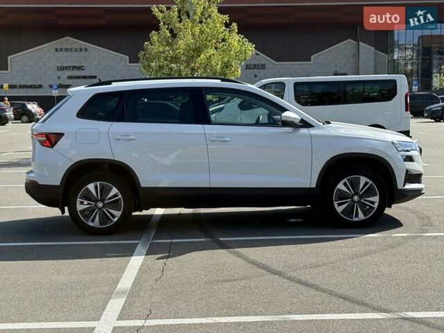 Белый Шкода Karoq, объемом двигателя 1.4 л и пробегом 7 тыс. км за 25500 $, фото 6 на Automoto.ua