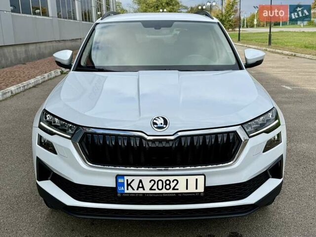 Білий Шкода Karoq, об'ємом двигуна 1.4 л та пробігом 23 тис. км за 27800 $, фото 2 на Automoto.ua