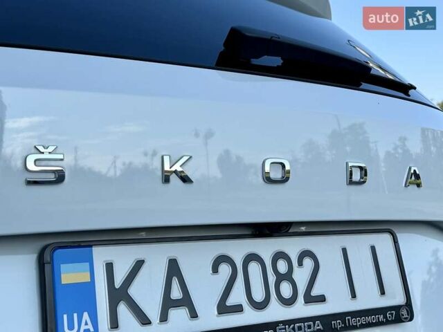 Білий Шкода Karoq, об'ємом двигуна 1.4 л та пробігом 23 тис. км за 27800 $, фото 27 на Automoto.ua