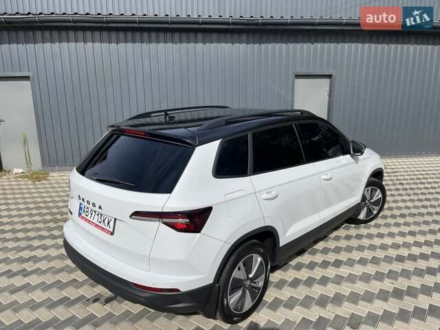 Белый Шкода Karoq, объемом двигателя 1.4 л и пробегом 16 тыс. км за 27999 $, фото 12 на Automoto.ua