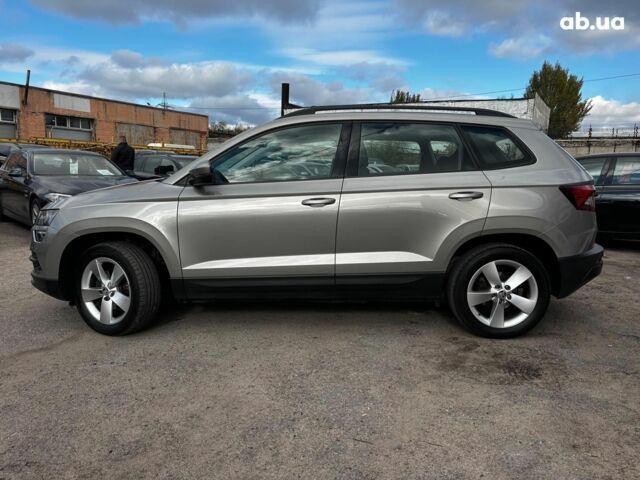 Бежевый Шкода Karoq, объемом двигателя 1.5 л и пробегом 97 тыс. км за 18990 $, фото 3 на Automoto.ua